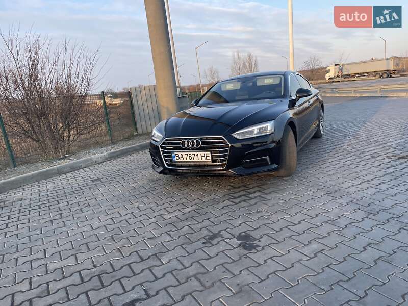 Купе Audi A5 2018 в Первомайську