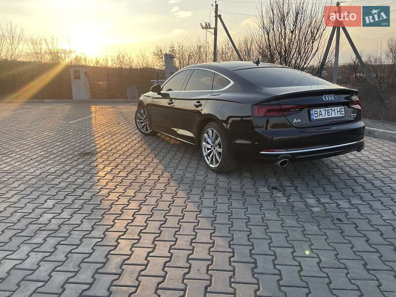 Купе Audi A5 2018 в Первомайську
