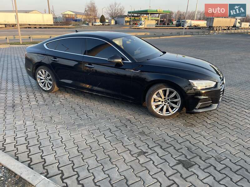Купе Audi A5 2018 в Первомайську