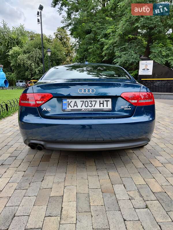 Купе Audi A5 2010 в Києві