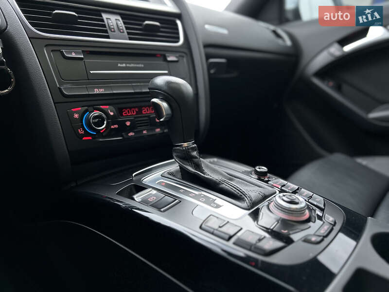 Купе Audi A5 2011 в Ровно