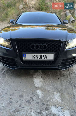 Купе Audi A5 2011 в 