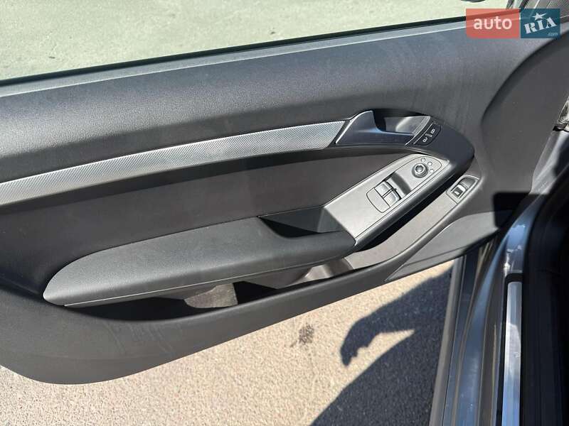 Купе Audi A5 2015 в Киеве