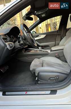 Купе Audi A5 2017 в 