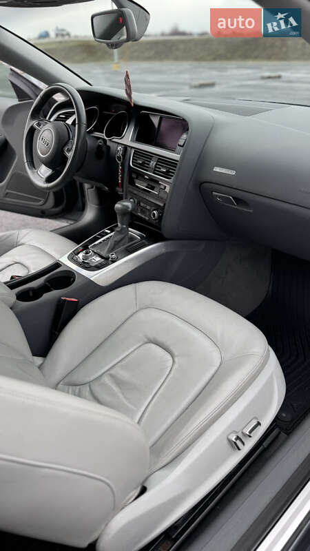 Купе Audi A5 2012 в Львове