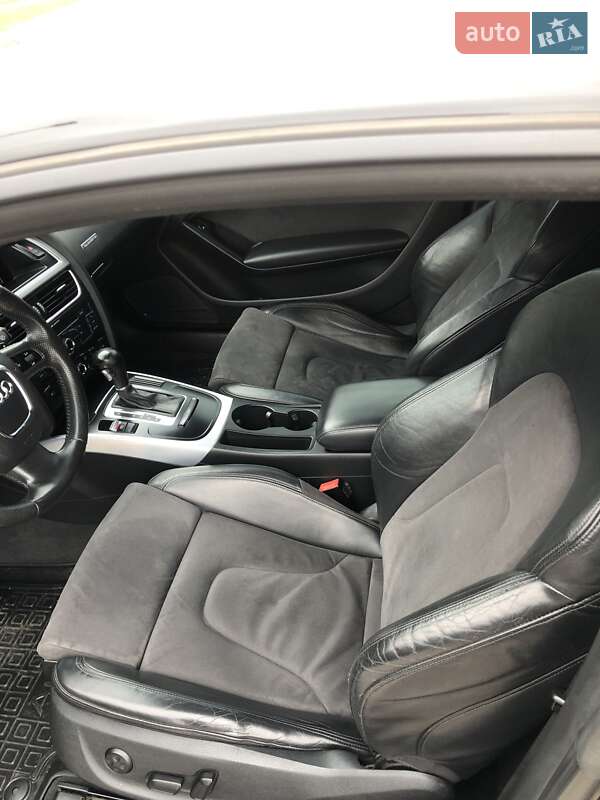 Купе Audi A5 2010 в Сумах