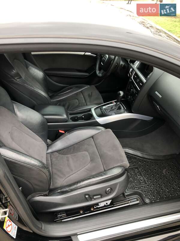 Купе Audi A5 2010 в Сумах