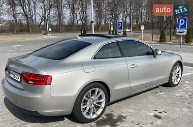 Купе Audi A5 2013 в 