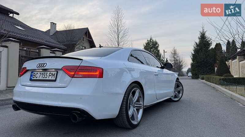 Купе Audi A5 2012 в Львові