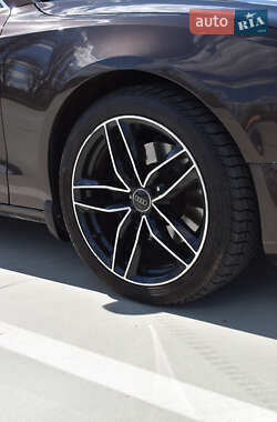 Купе Audi A5 2010 в 