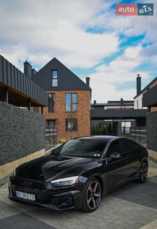 Лифтбек Audi A5 2023 в Львове