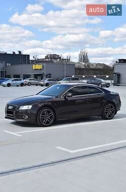 Купе Audi A5 2010 в 