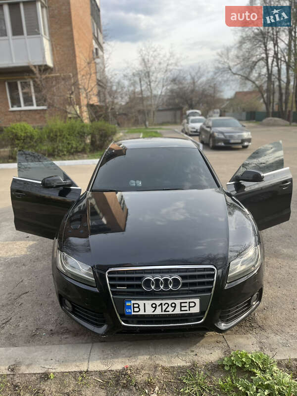 Купе Audi A5 2010 в Карловке