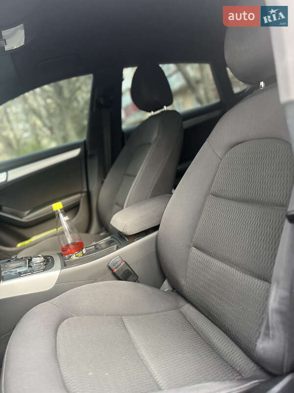 Купе Audi A5 2010 в Карловке
