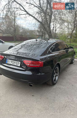 Купе Audi A5 2010 в 