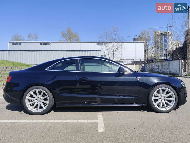 Купе Audi A5 2014 в Києві