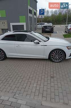 Купе Audi A5 2016 в 