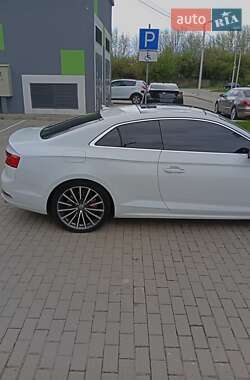 Купе Audi A5 2016 в 