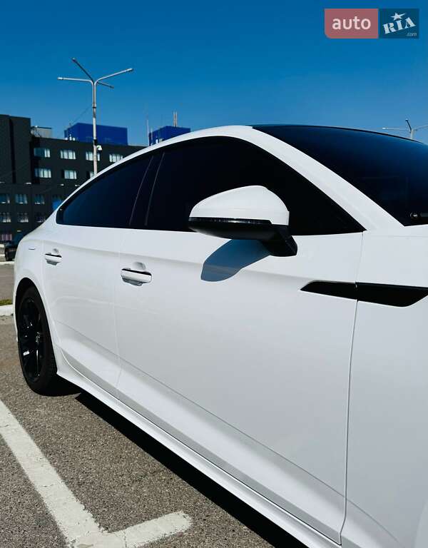 Ліфтбек Audi A5 2020 в Києві