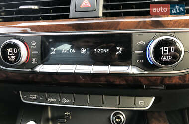 Купе Audi A5 2019 в 