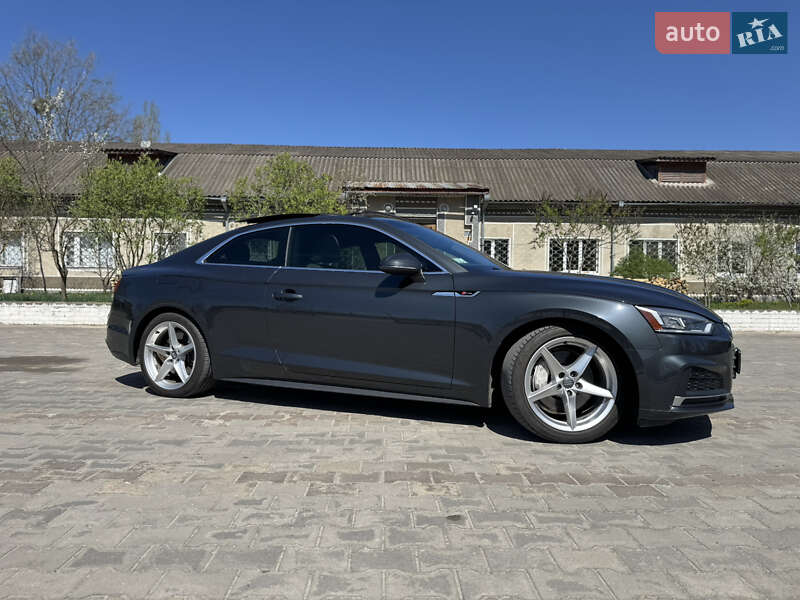 Купе Audi A5 2017 в Нетешине