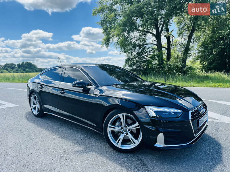 Лифтбек Audi A5 2020 в Киеве