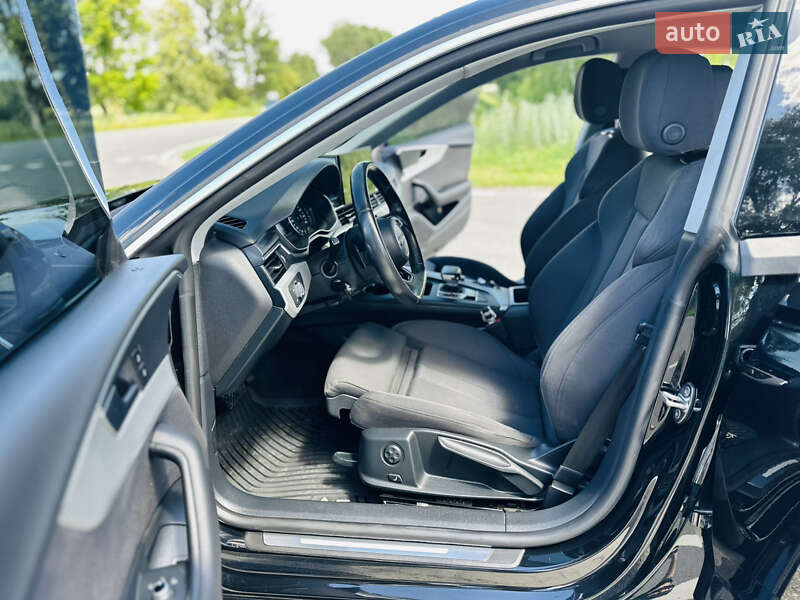 Лифтбек Audi A5 2020 в Киеве