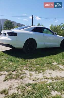 Купе Audi A5 2009 в 