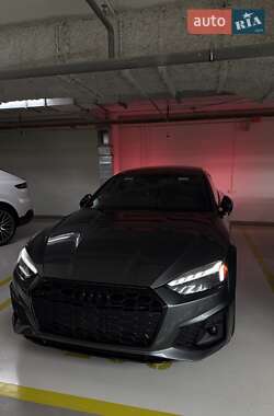 Лифтбек Audi A5 2022 в 