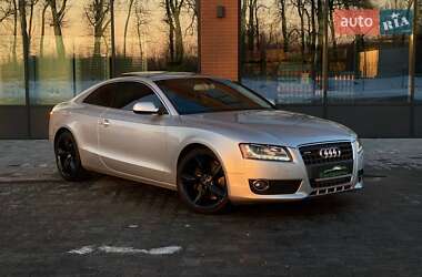 Купе Audi A5 2011 в 
