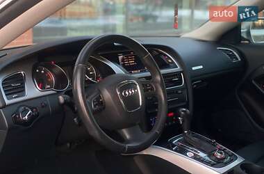 Купе Audi A5 2011 в 