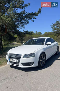 Лифтбек Audi A5 2011 в 