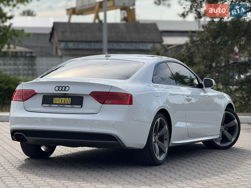 Купе Audi A5 2015 в Киеве