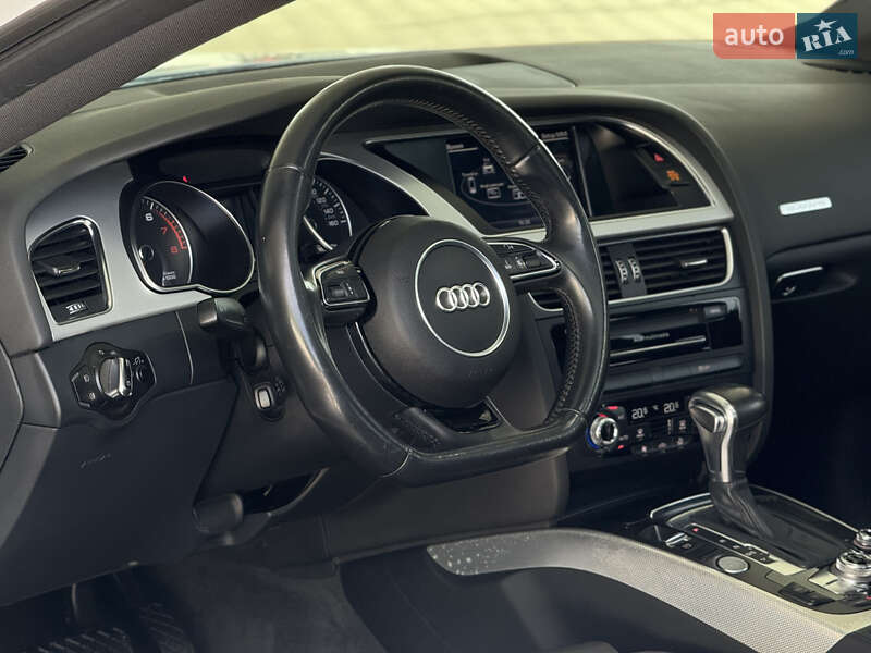 Купе Audi A5 2015 в Киеве
