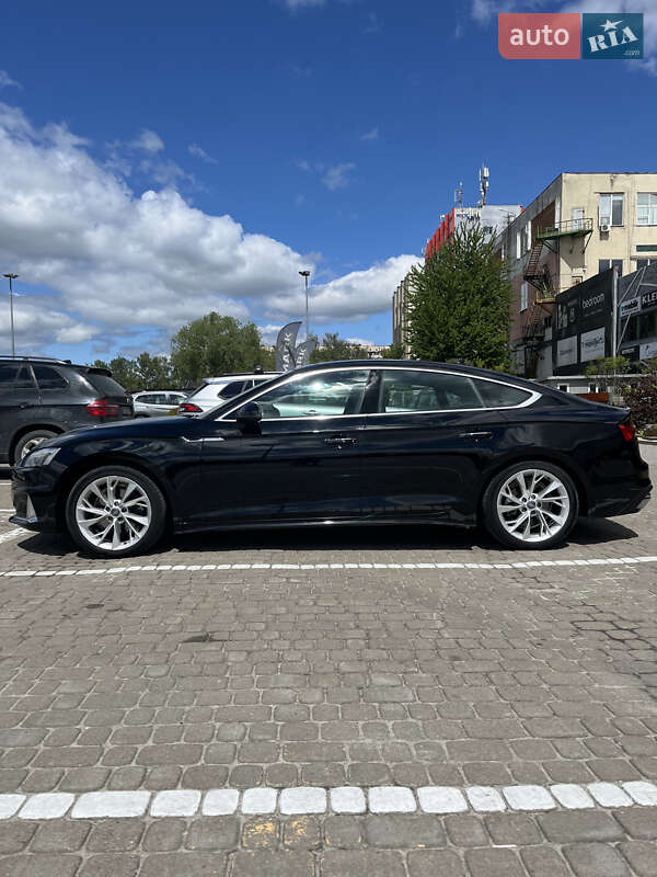 Лифтбек Audi A5 2020 в Львове