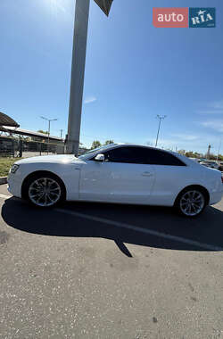 Купе Audi A5 2012 в 
