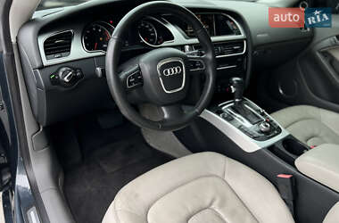 Купе Audi A5 2010 в 