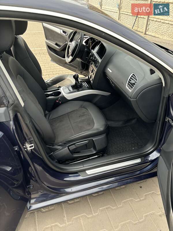 Купе Audi A5 2011 в Кривом Роге