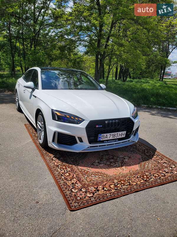 Купе Audi A5 2019 в 