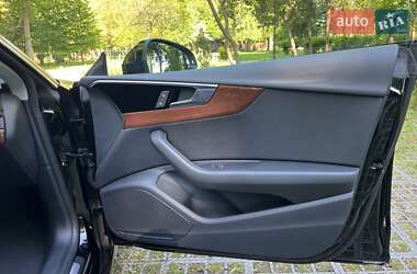 Купе Audi A5 2022 в 