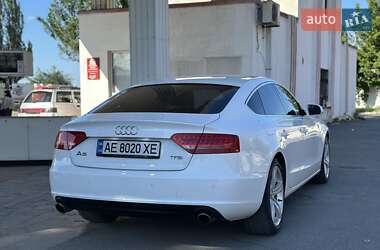 Купе Audi A5 2011 в 