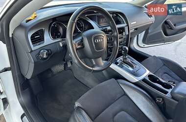Купе Audi A5 2011 в 