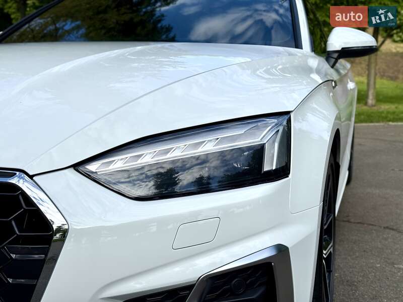 Купе Audi A5 2023 в Киеве