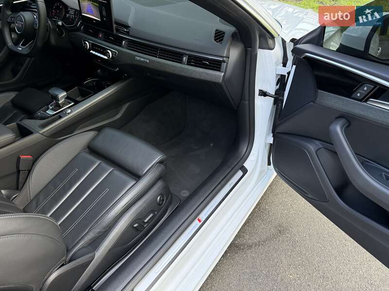 Купе Audi A5 2023 в Киеве