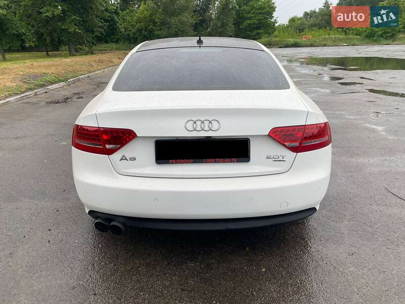 Купе Audi A5 2011 в Киеве