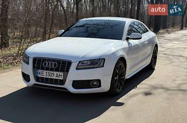 Купе Audi A5 2010 в 