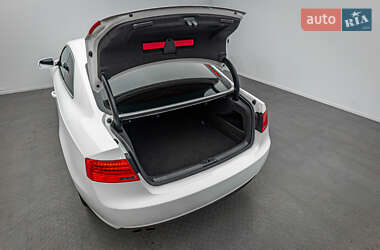 Купе Audi A5 2011 в 