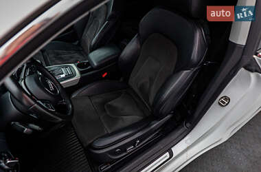 Купе Audi A5 2011 в 