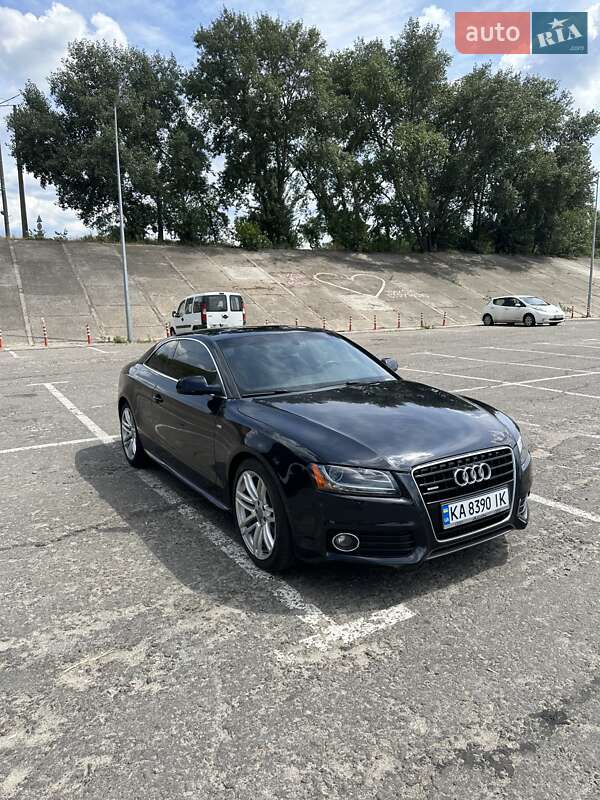 Купе Audi A5 2012 в Києві