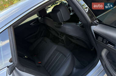 Лифтбек Audi A5 2020 в 